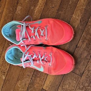 Nike Women's Coral and Mint Athletic Shoes